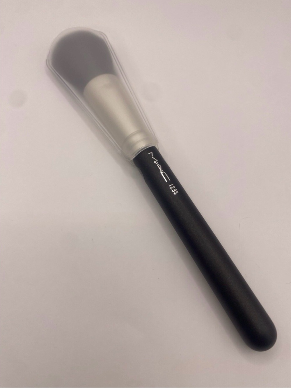 MAC 129S powder/bronzer/blush brush